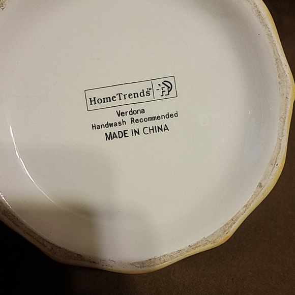 Yellow Ceramic Decorative Pot Planter Vase - Picture 4 of 5